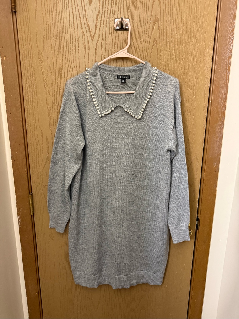 Pearl-Collar Gray Knit Dress